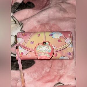 HELLO KITTY LOUNGEFLY WRISTLET